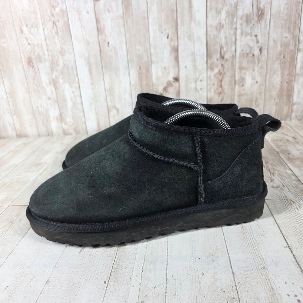 UGG Classic Ultra Mini Black Suede Ankle Boots 1116109 Womens 9 - Picture 4 of 8